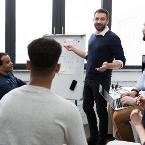 HABILIDADES Y COMPETENCIAS DIRECTIVAS. DESARROLLO PERSONAL.
